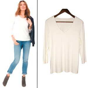 Chicos NWT The Ultimate Tee Knit Top V Neck 3/4 Sleeve Medium Size 1 White Cream
